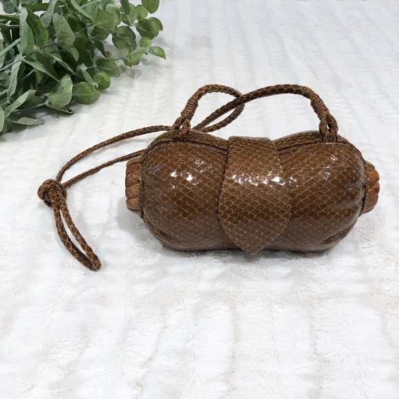 Timmy Woods Skin Barrel Bag